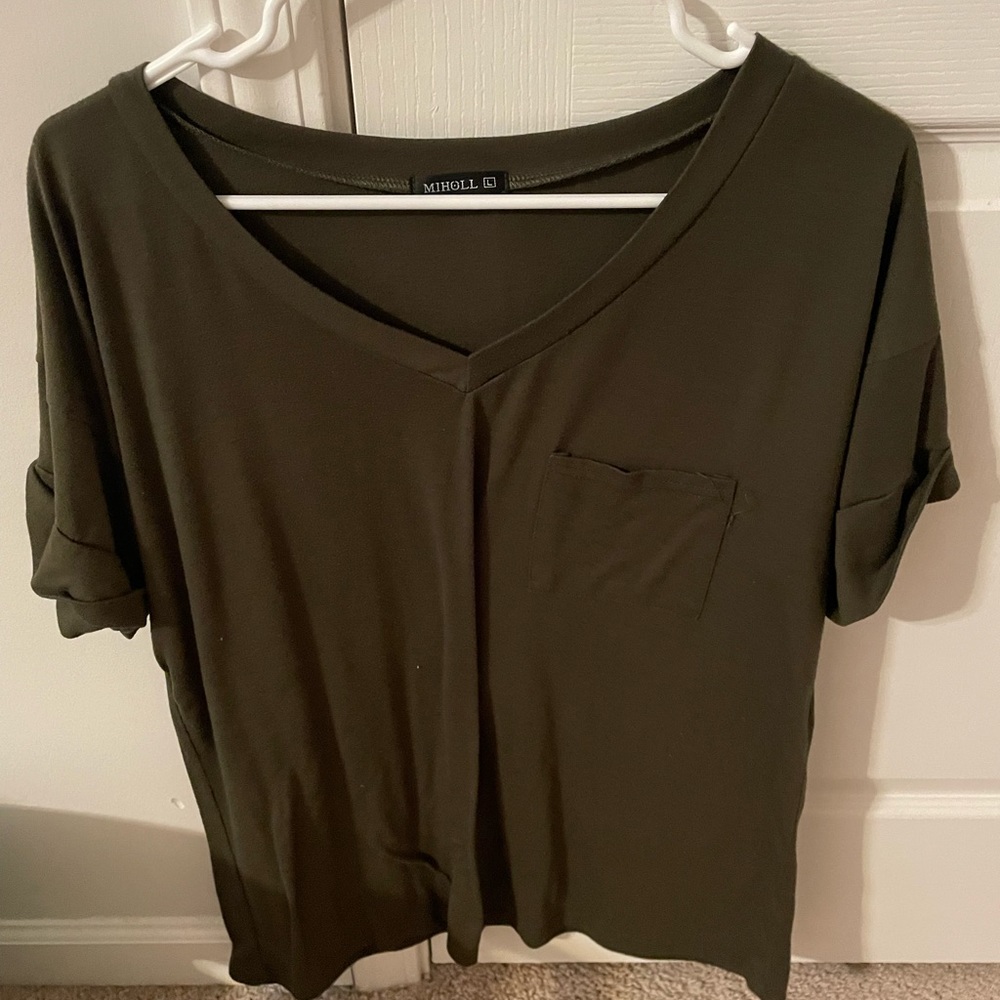 Miholl Tee L